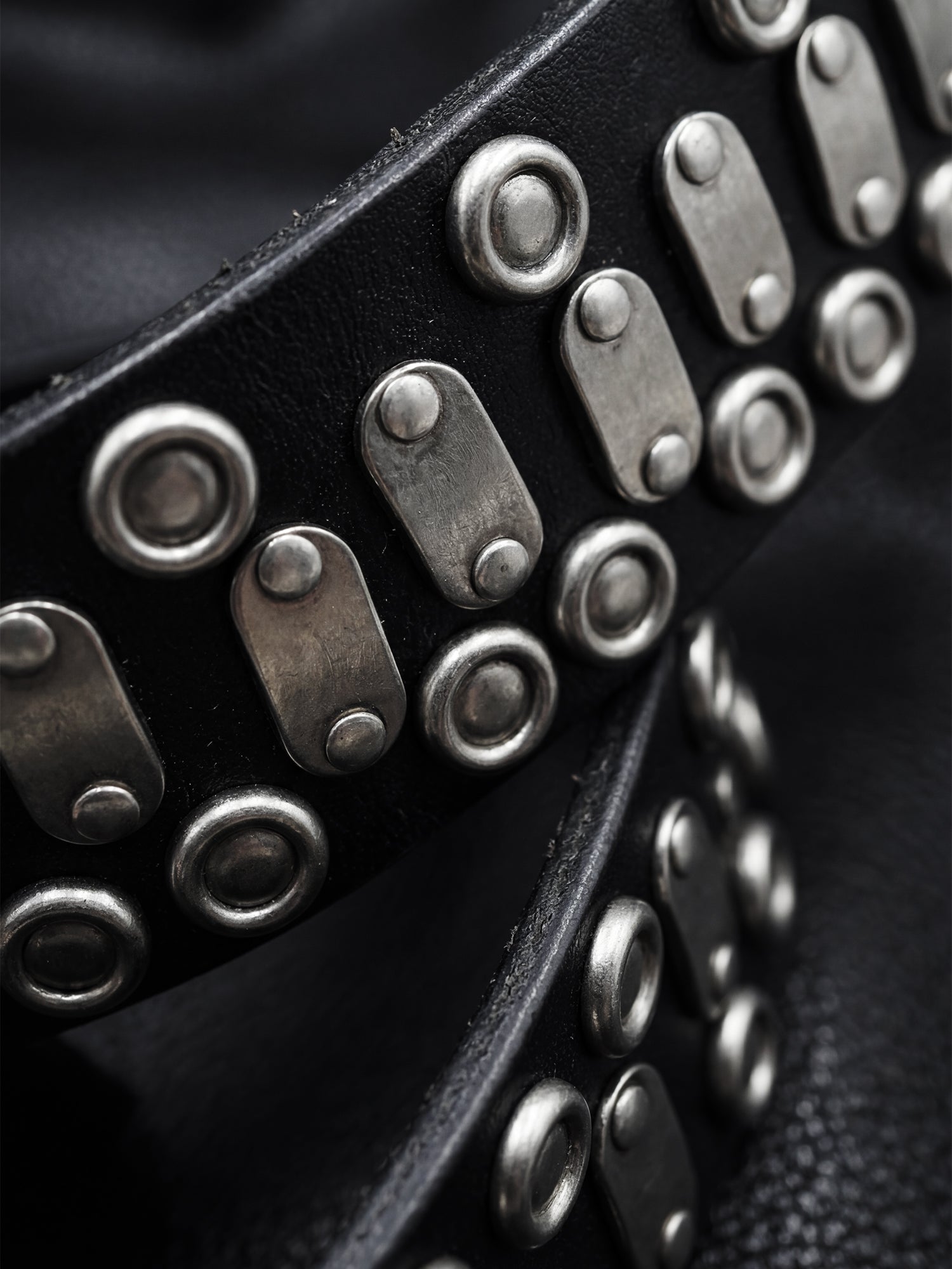 Titan Plate Industrial Studded Belt