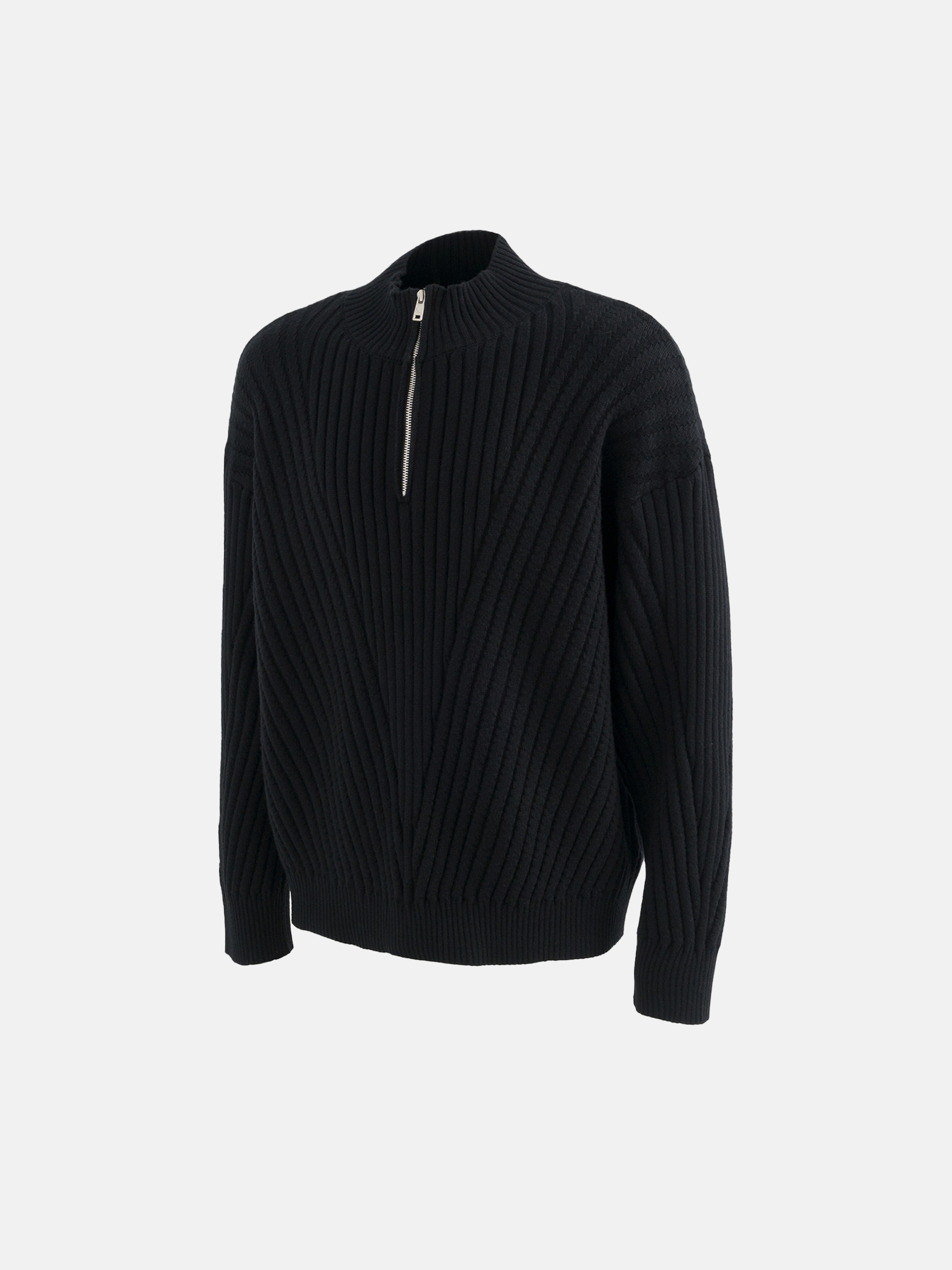 Maglione nero lavorato a maglia