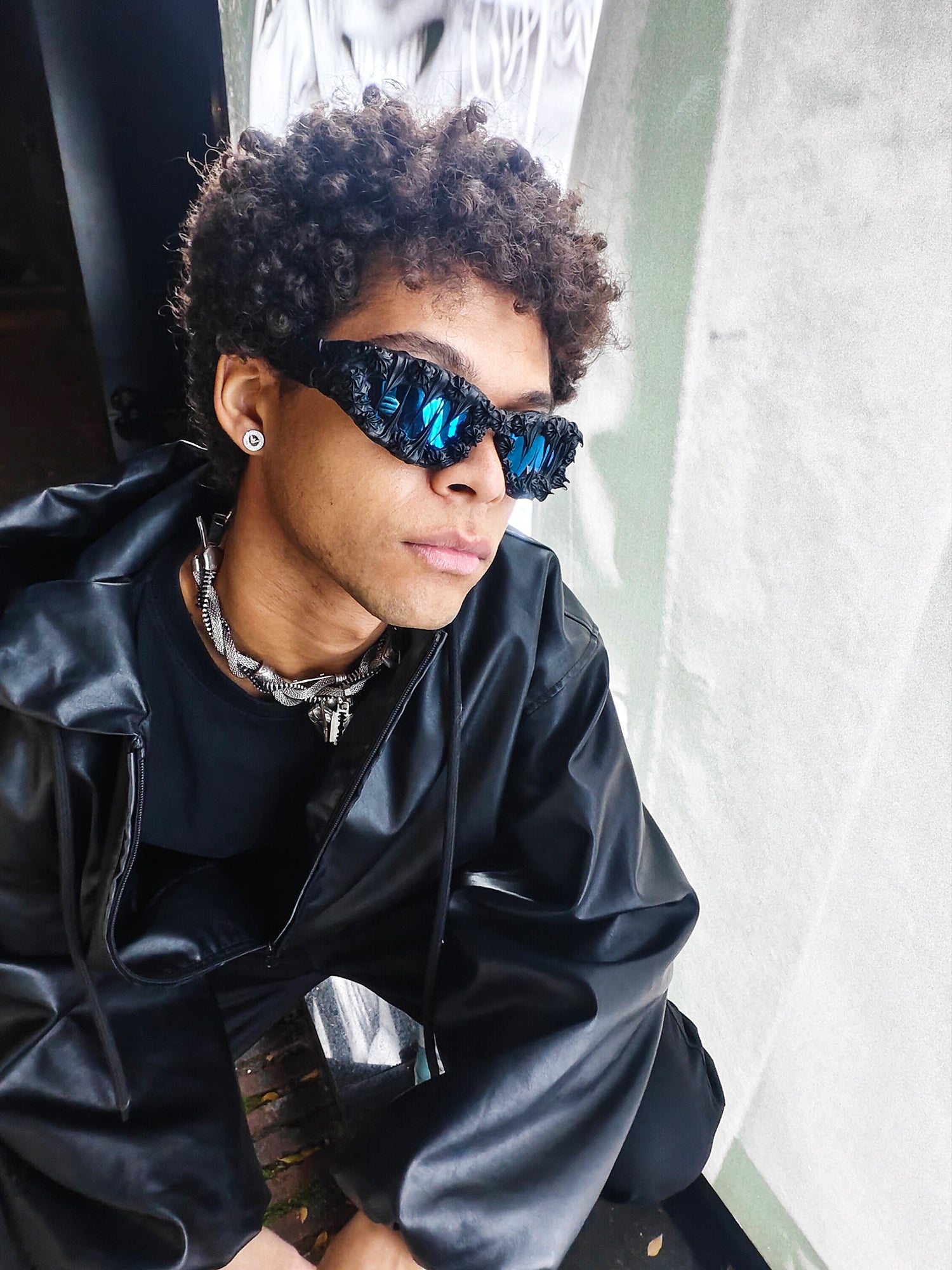 Blue Thorn Shades