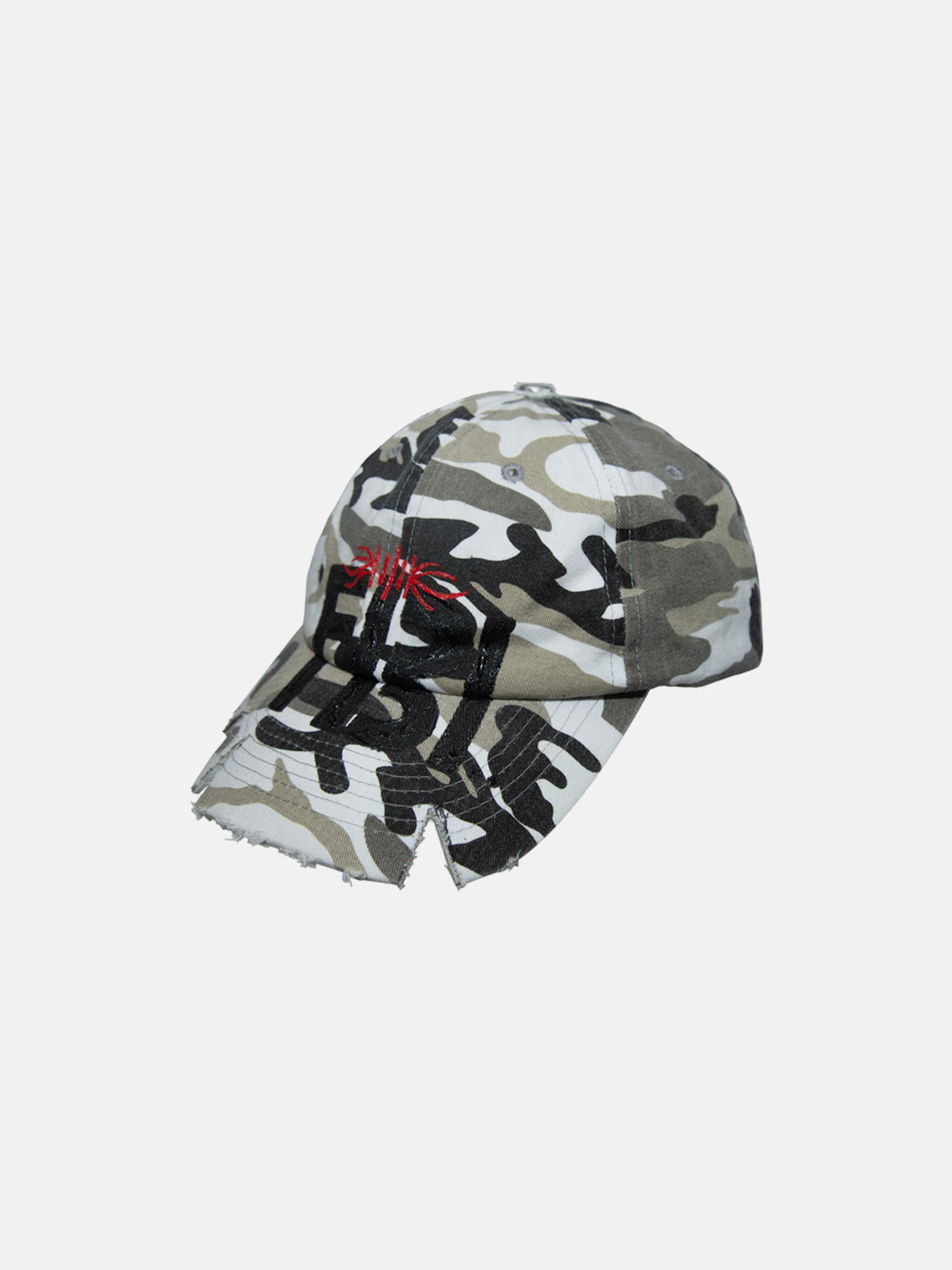 Cappellino con scritta mimetica