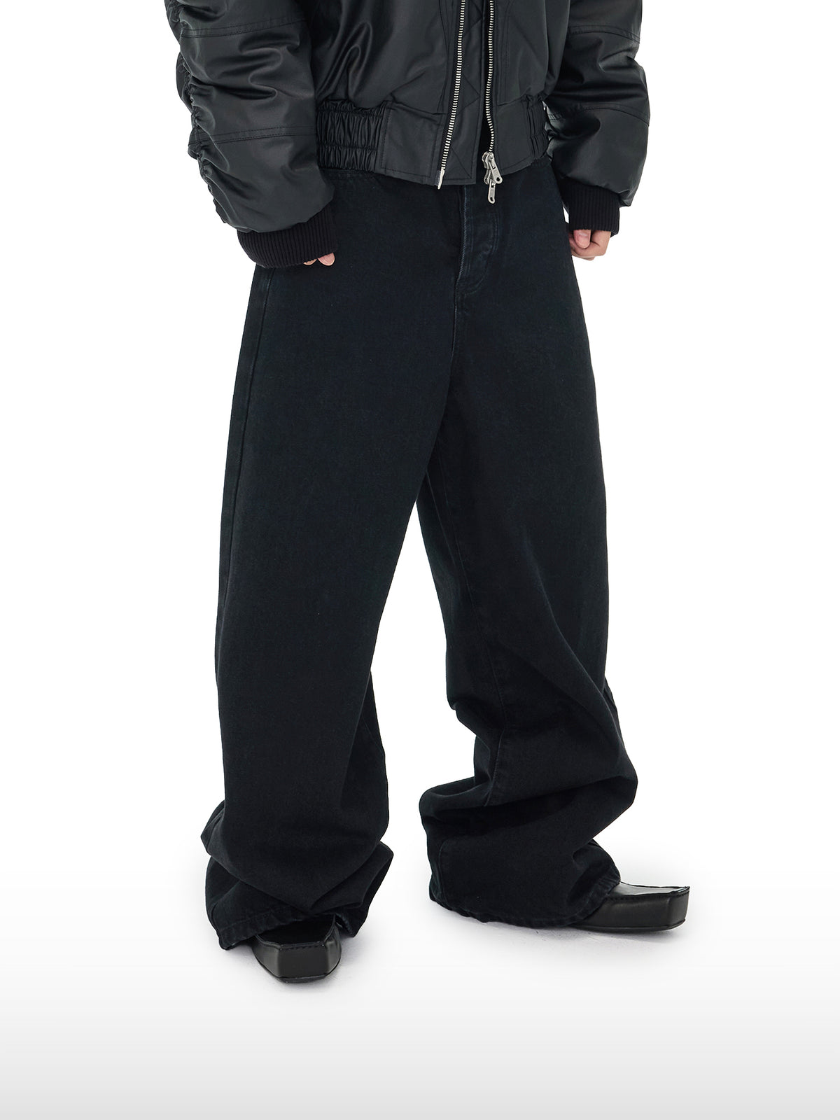 Classic Black Baggy Jeans