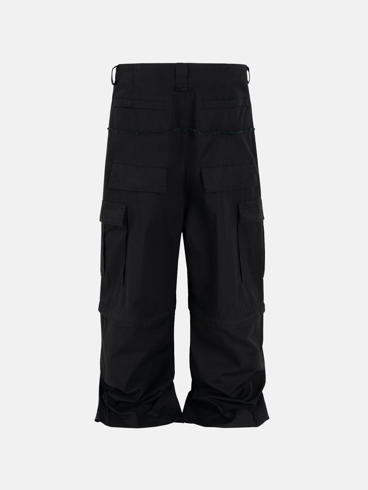 Pantaloni illegali
