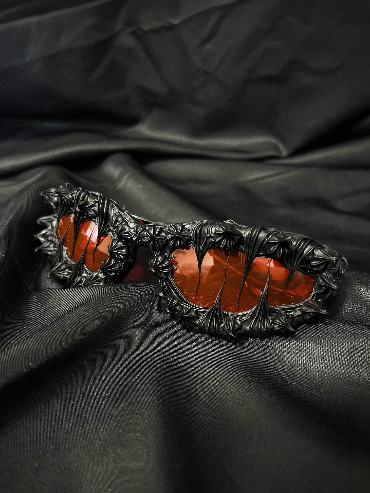 Lava Thorned Shades