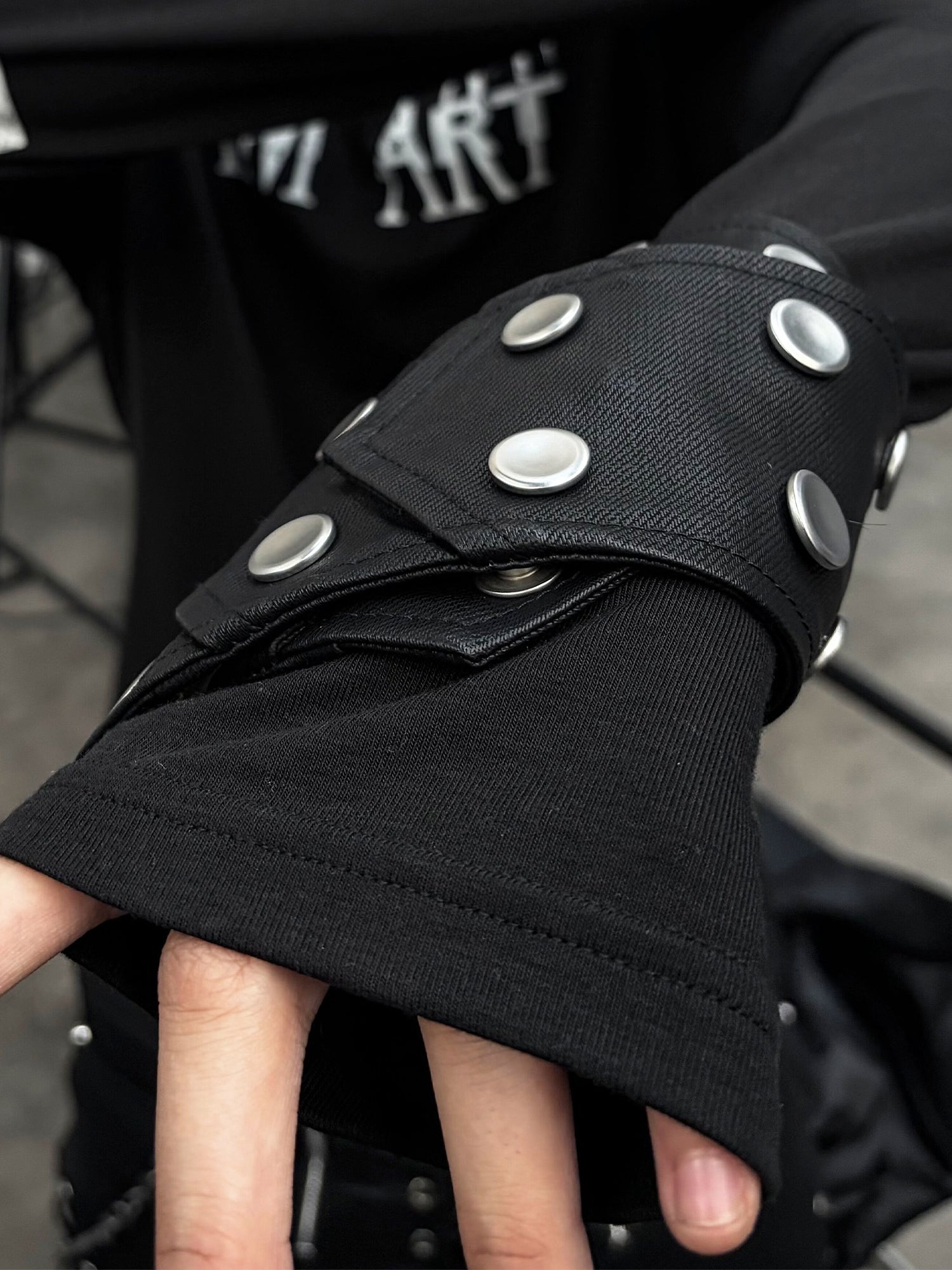 Modular Snap Gloves