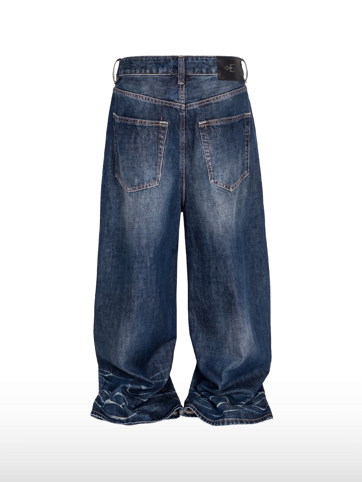 Oversized Motion Jeans
