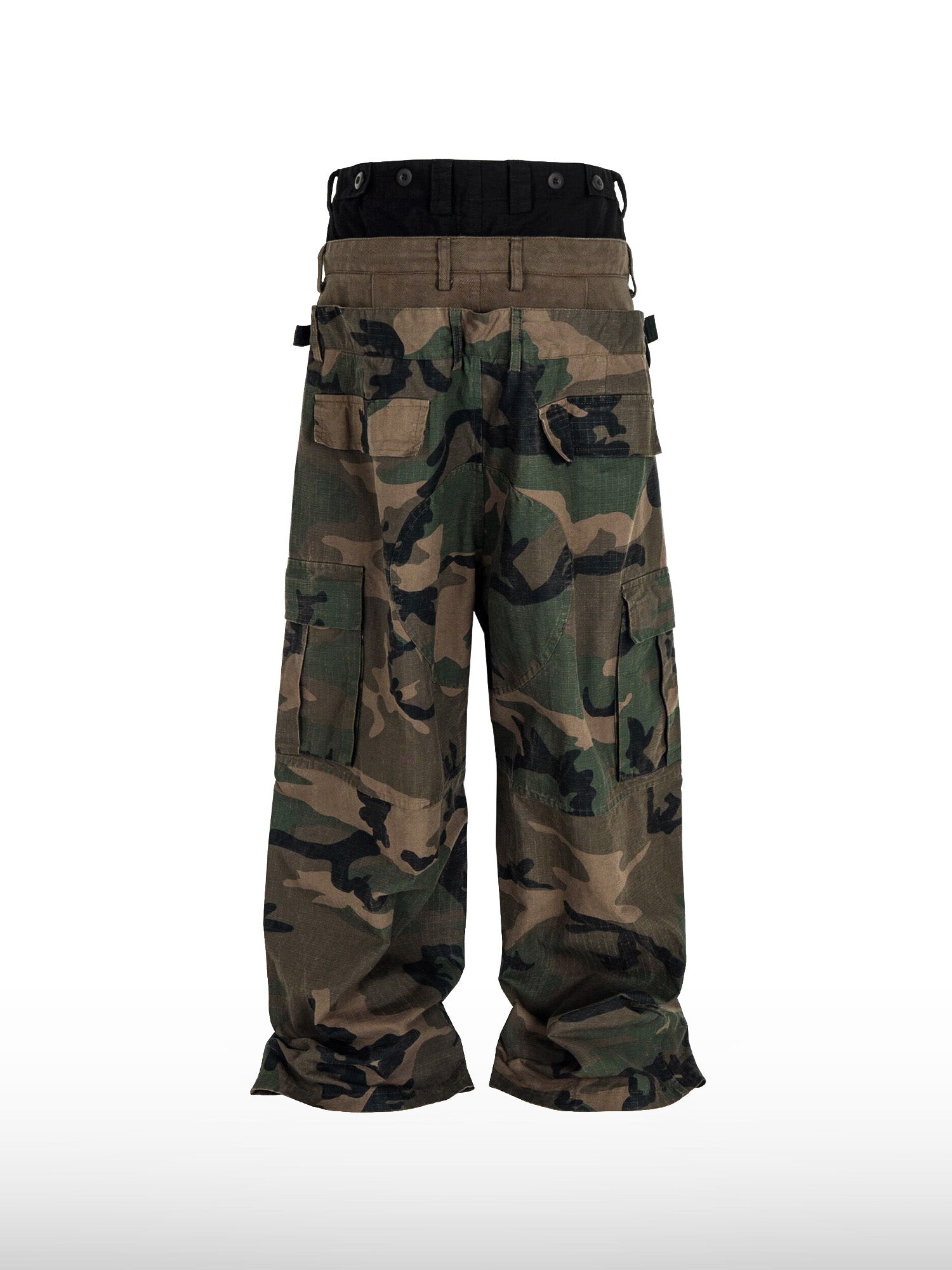 Pantaloni mimetici a vita tripla
