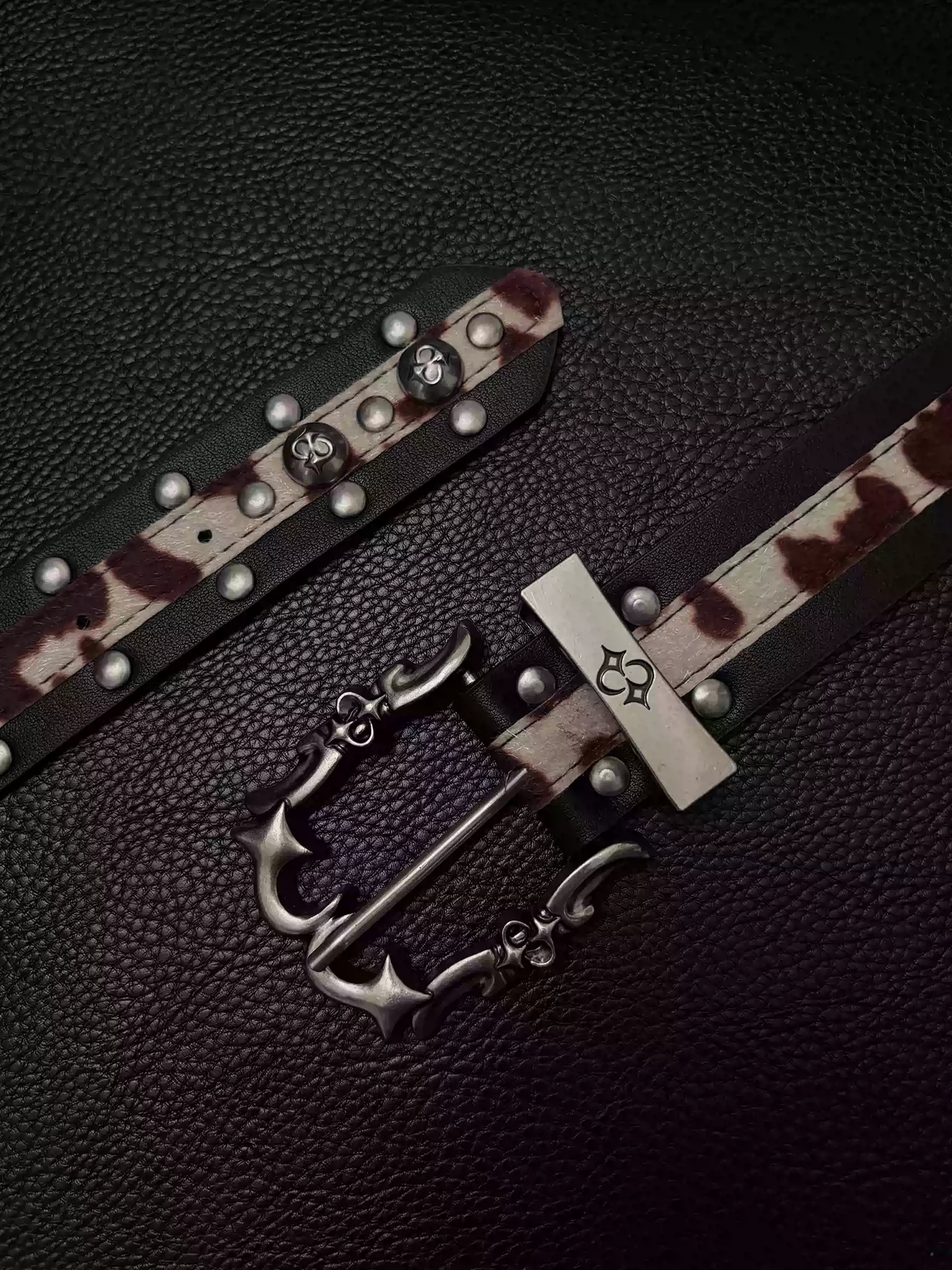 Rugged Cowhide Belt