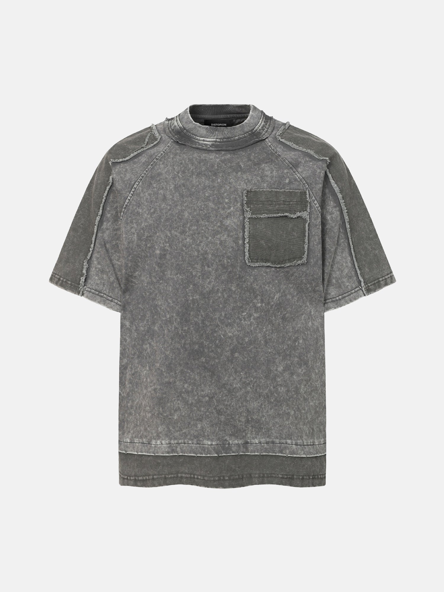 T-Shirt con Frammento di Graffito