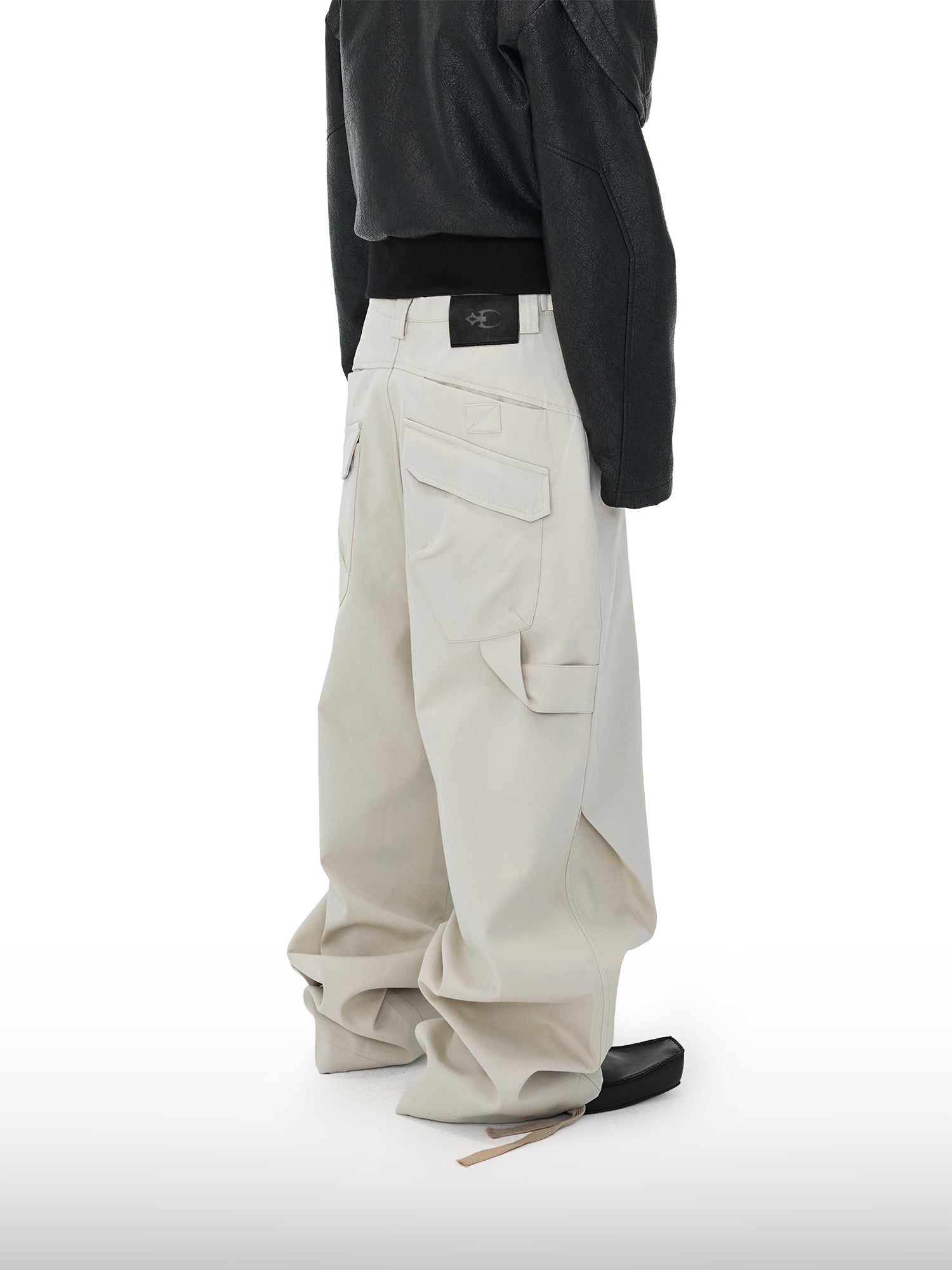Pantaloni beige con coulisse