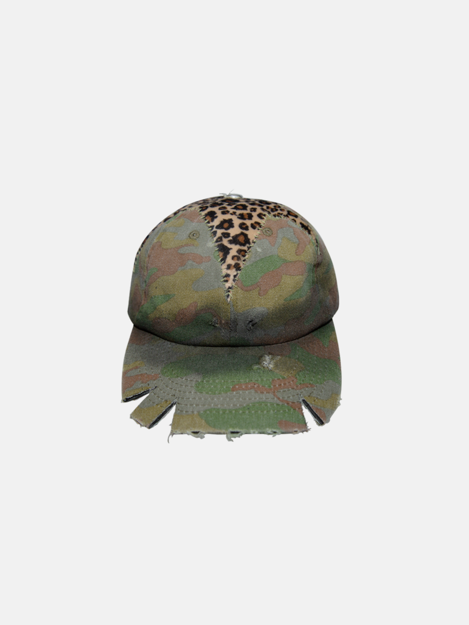 Cappellino con finiture leopardate mimetiche