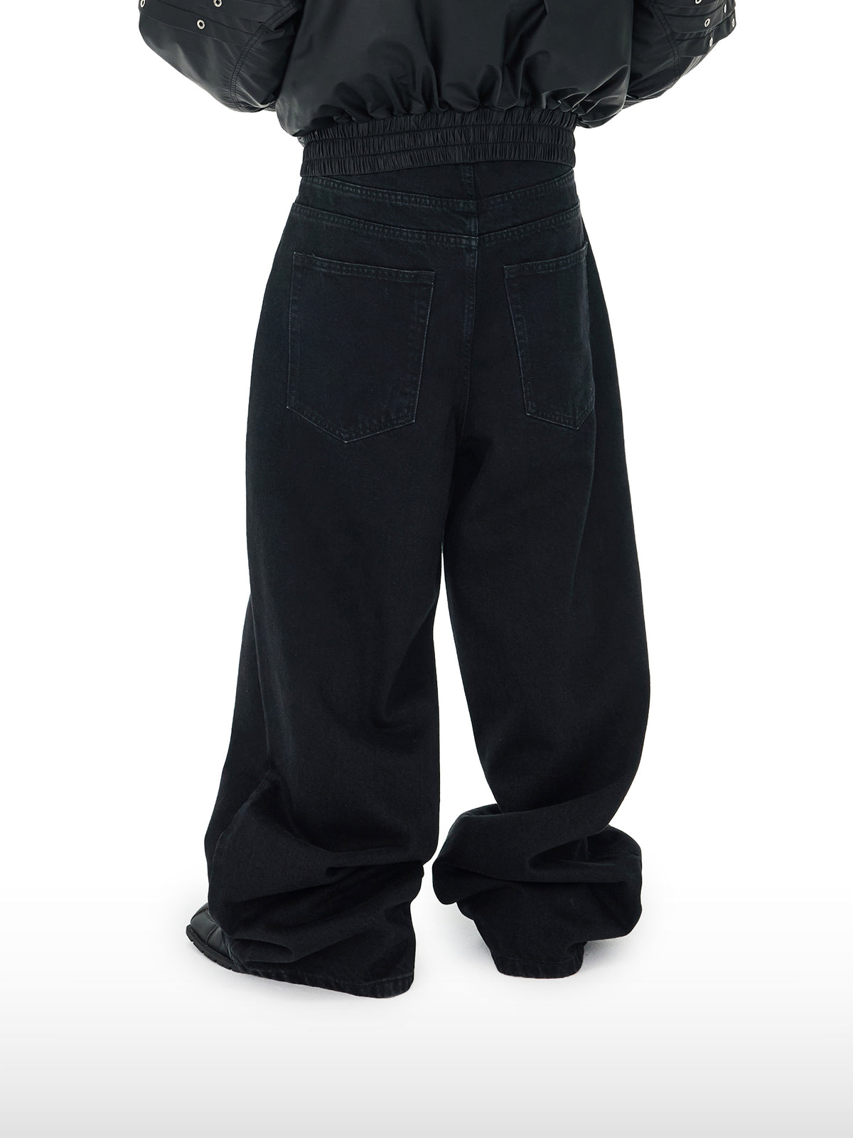 Classic Black Baggy Jeans