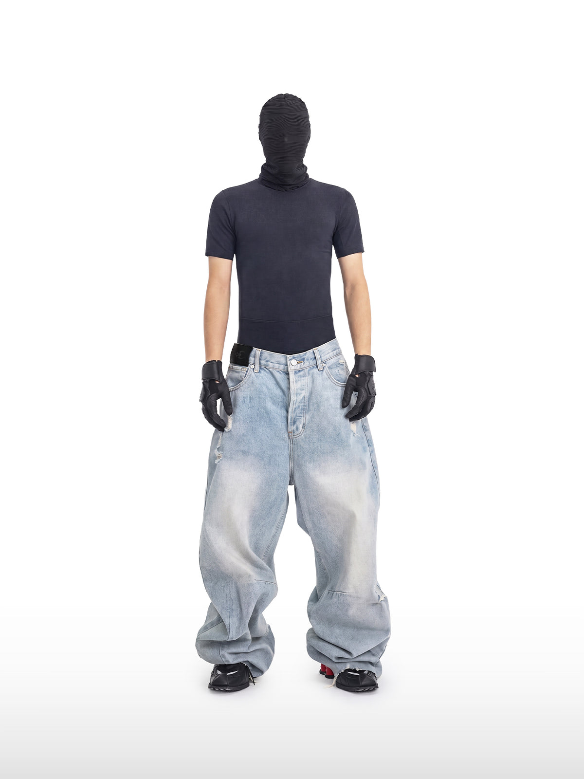 Glacier Distortion Baggy Jeans