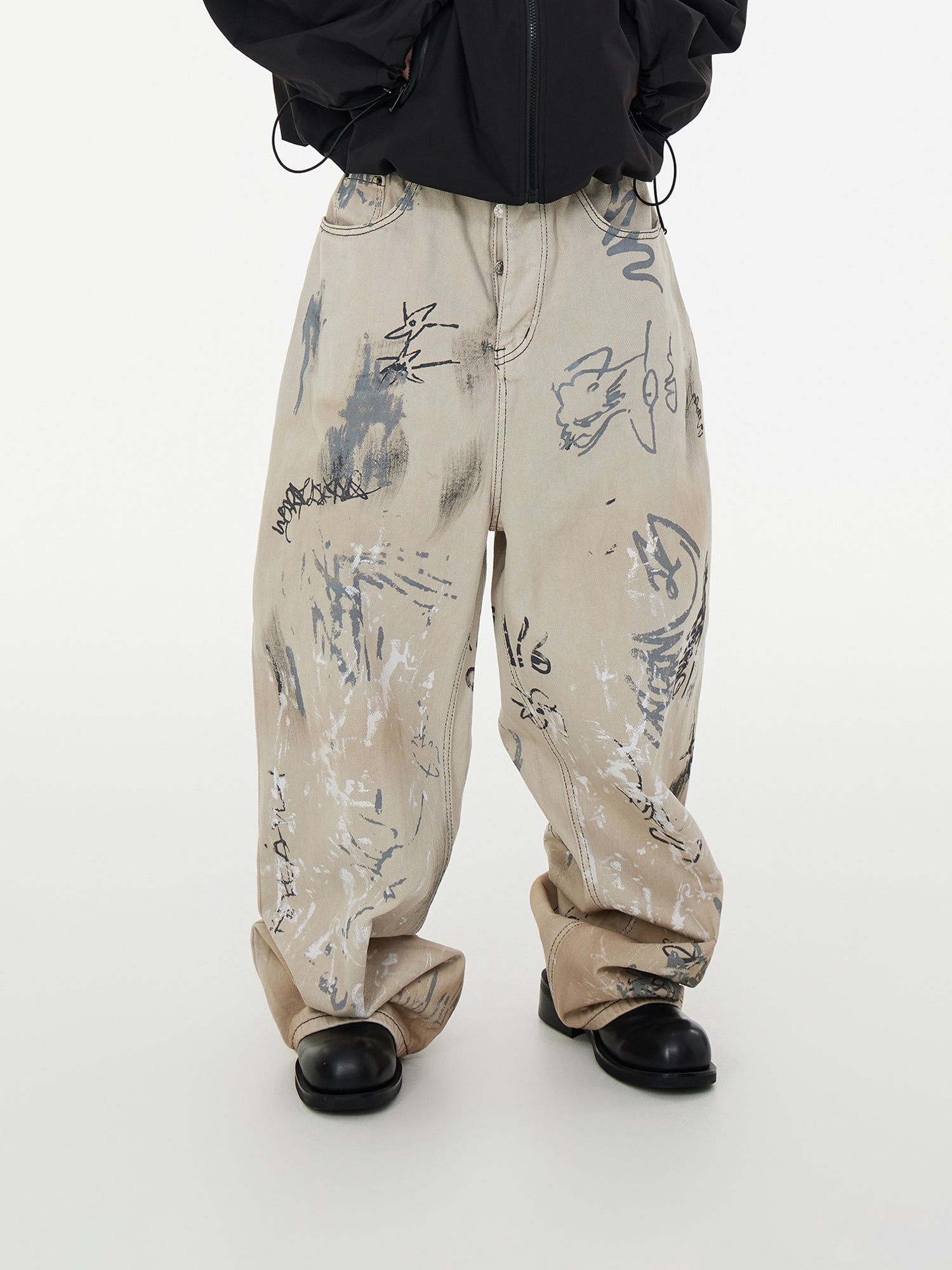 Pantaloni graffiti