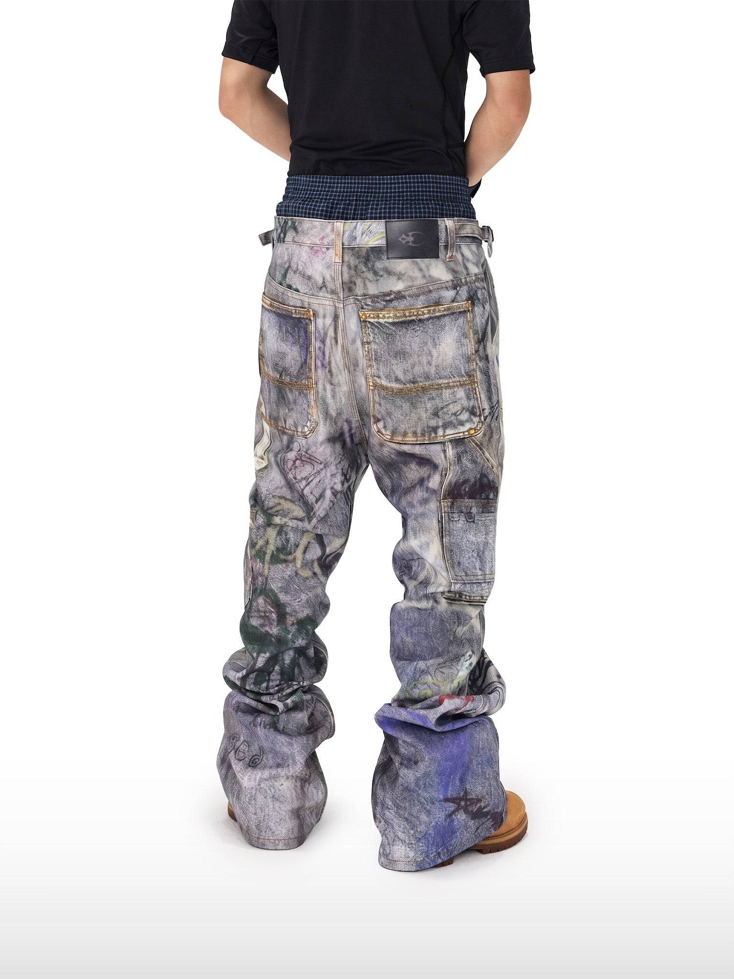 Jeans Graffiti a Vita Stratificata